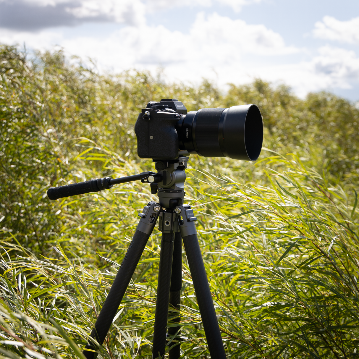 Easy Traveler Carbon Video Tripod